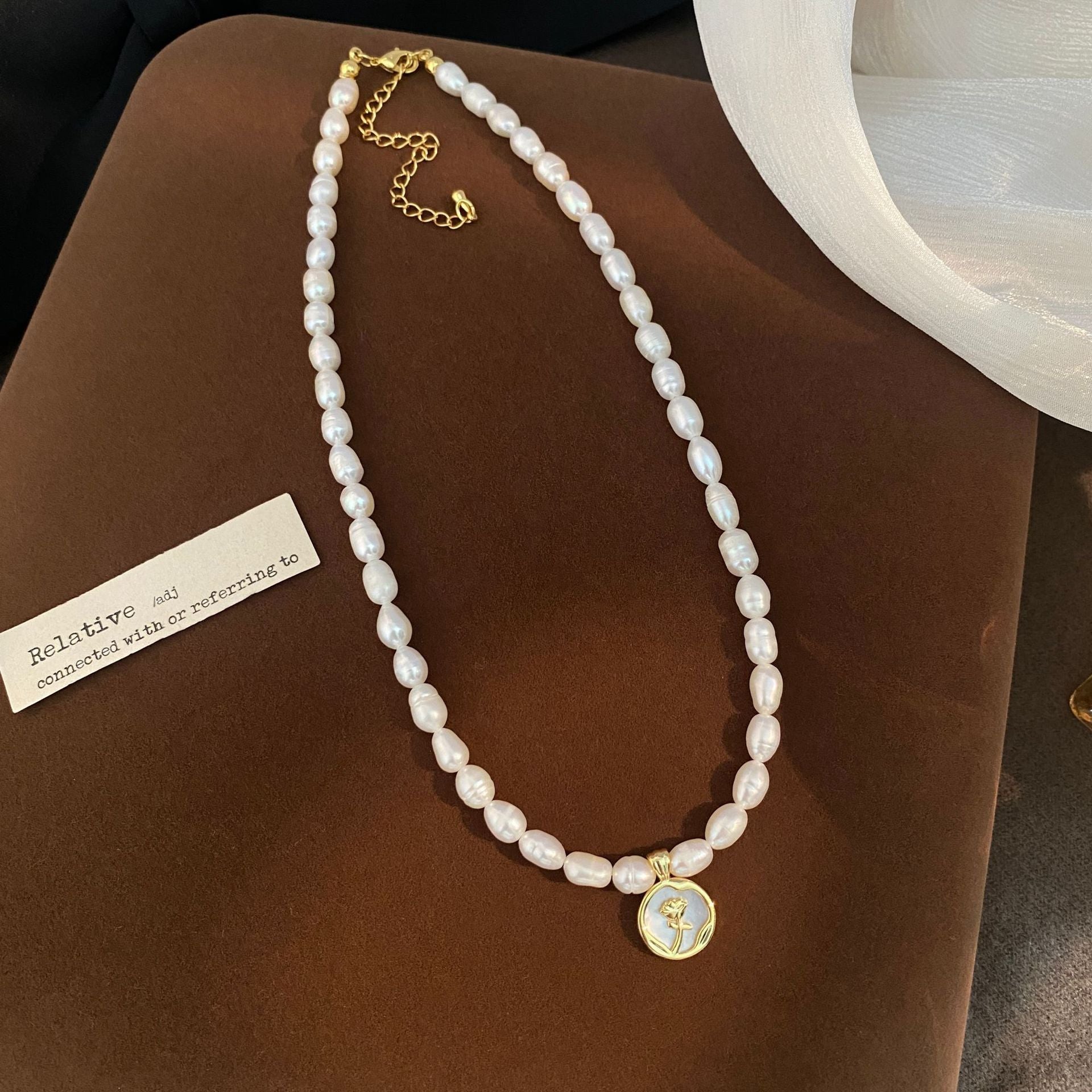 Women's Natural Pearl Necklace French Retro