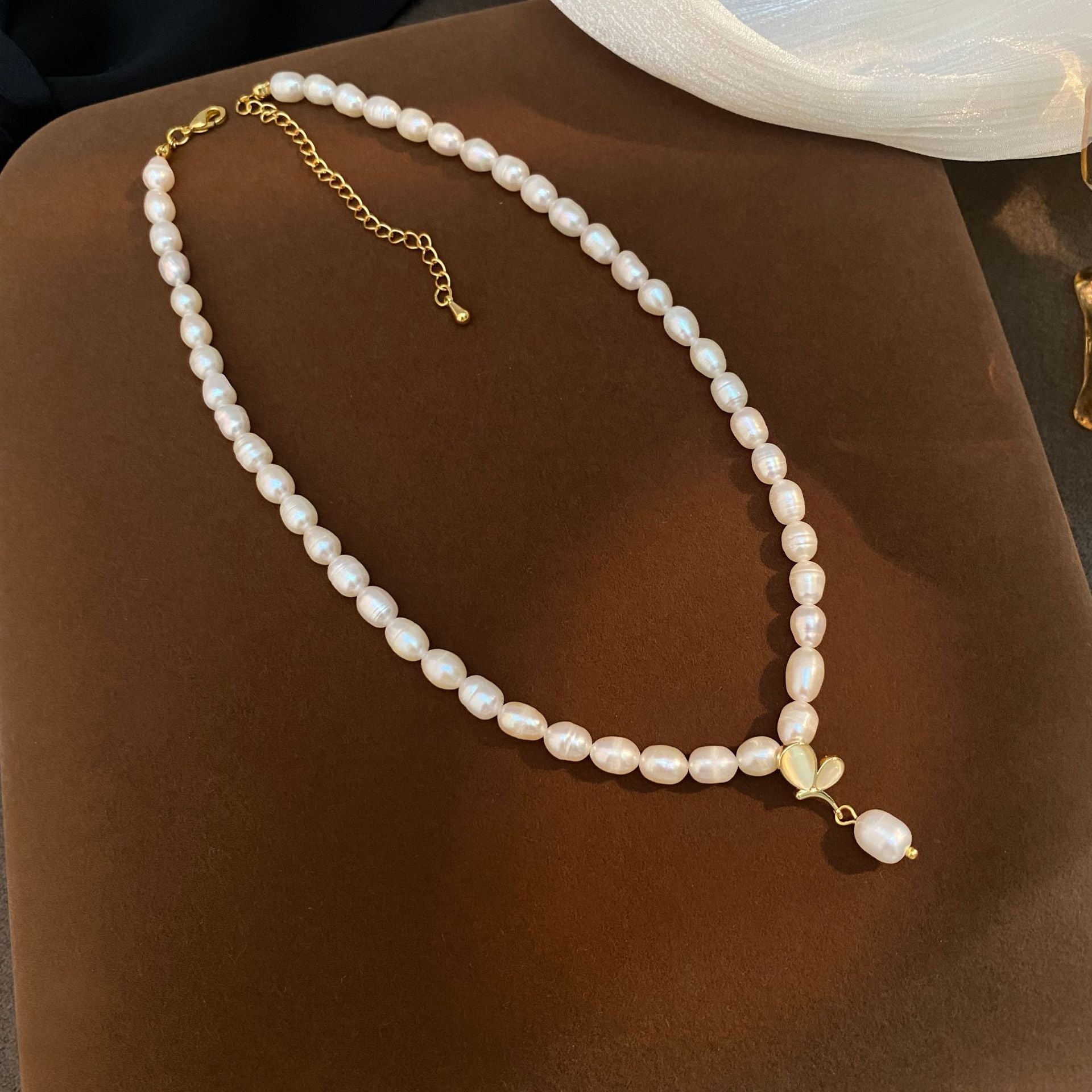 Women's Natural Pearl Necklace French Retro
