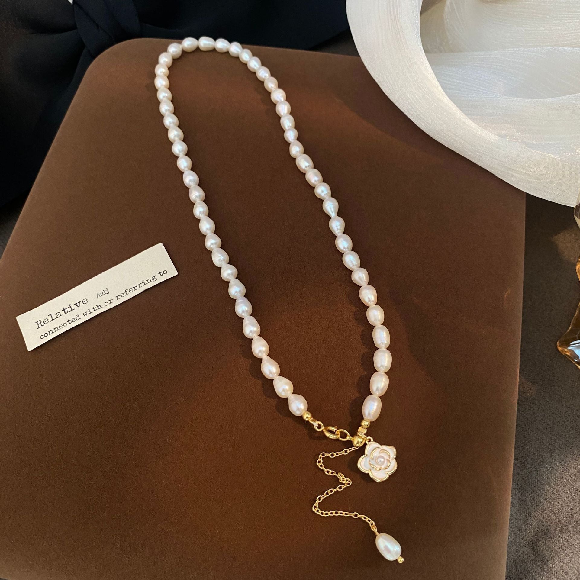 Women's Natural Pearl Necklace French Retro