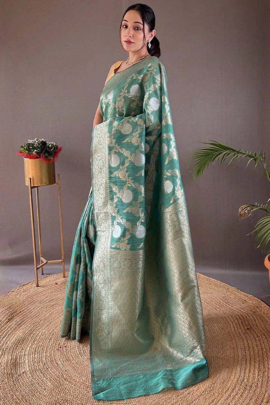 SOFT LINEN SLUB SAREE